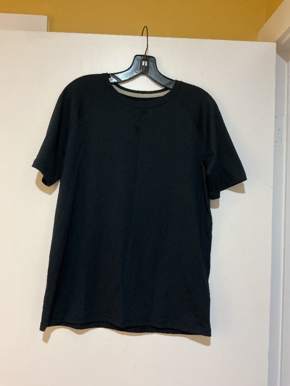 Lands End Black Tee Shirt Boys L (14-16)